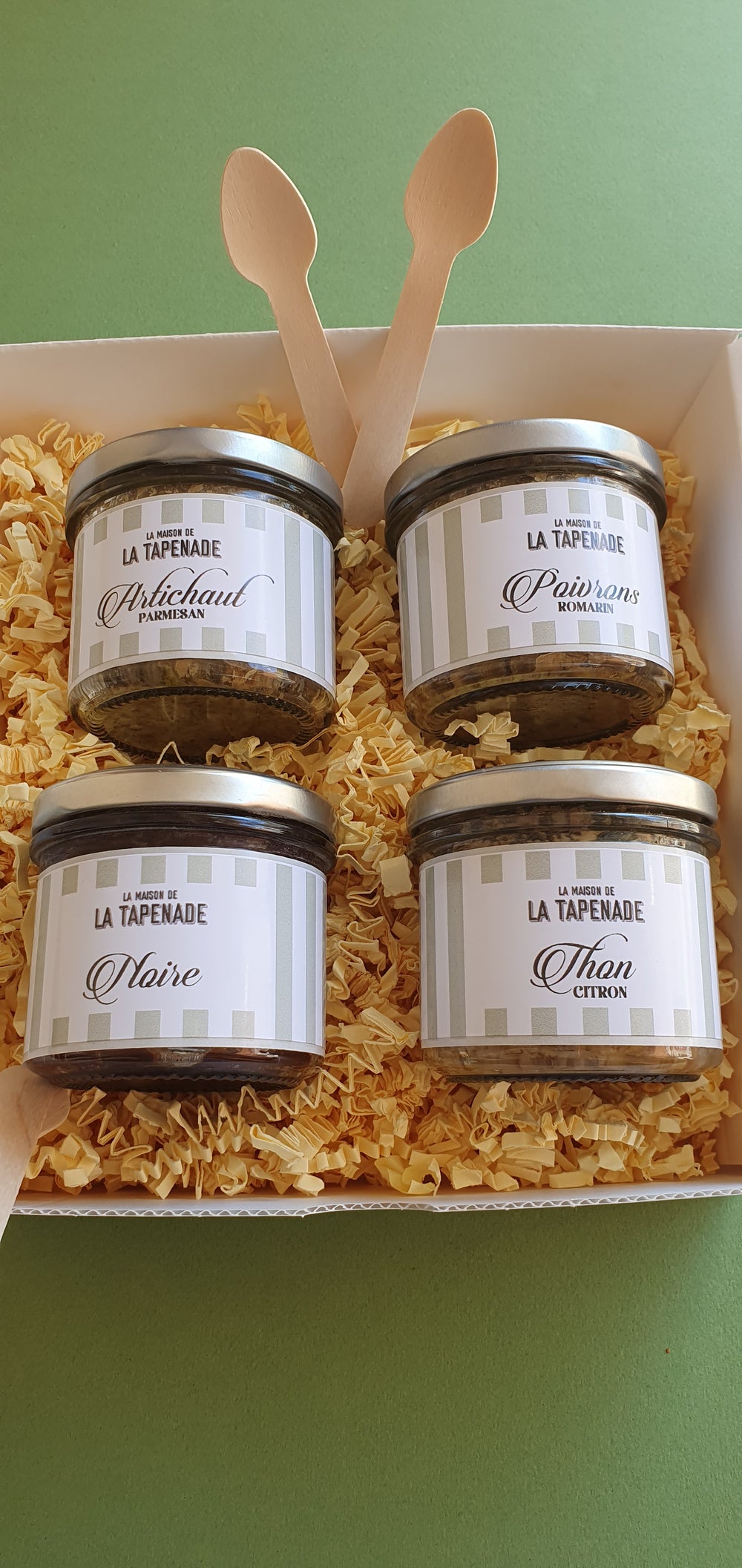 COFFRET "L'ANSE MEJEAN"  CADEAU GOURMAND - ARTISANAL - FABRIQUE EN PROVENCE - EPICERIE FINE PROVENCE - EPICERIE FINE VAR (Copie) (Copie) (Copie)